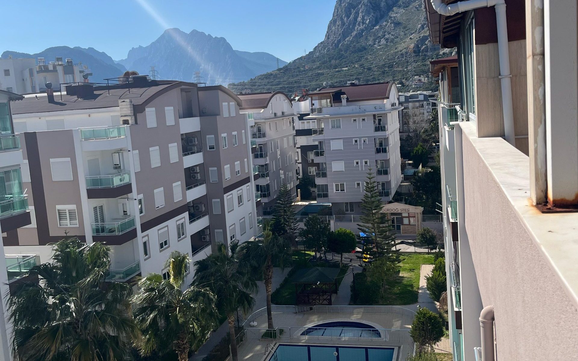 WhatsApp Image 2025-02-13 at 13.41.30 (2)